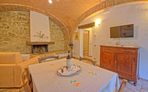 Logement Mulignone 6: Salle à manger, Salon