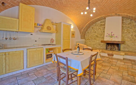 Logement Mulignone 6: Salle à manger, Salon