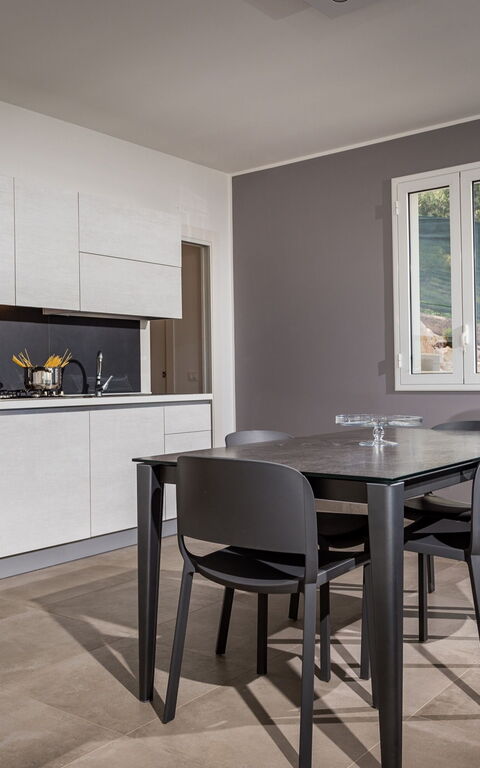 Villa Scire: Cuisine, Salle à manger