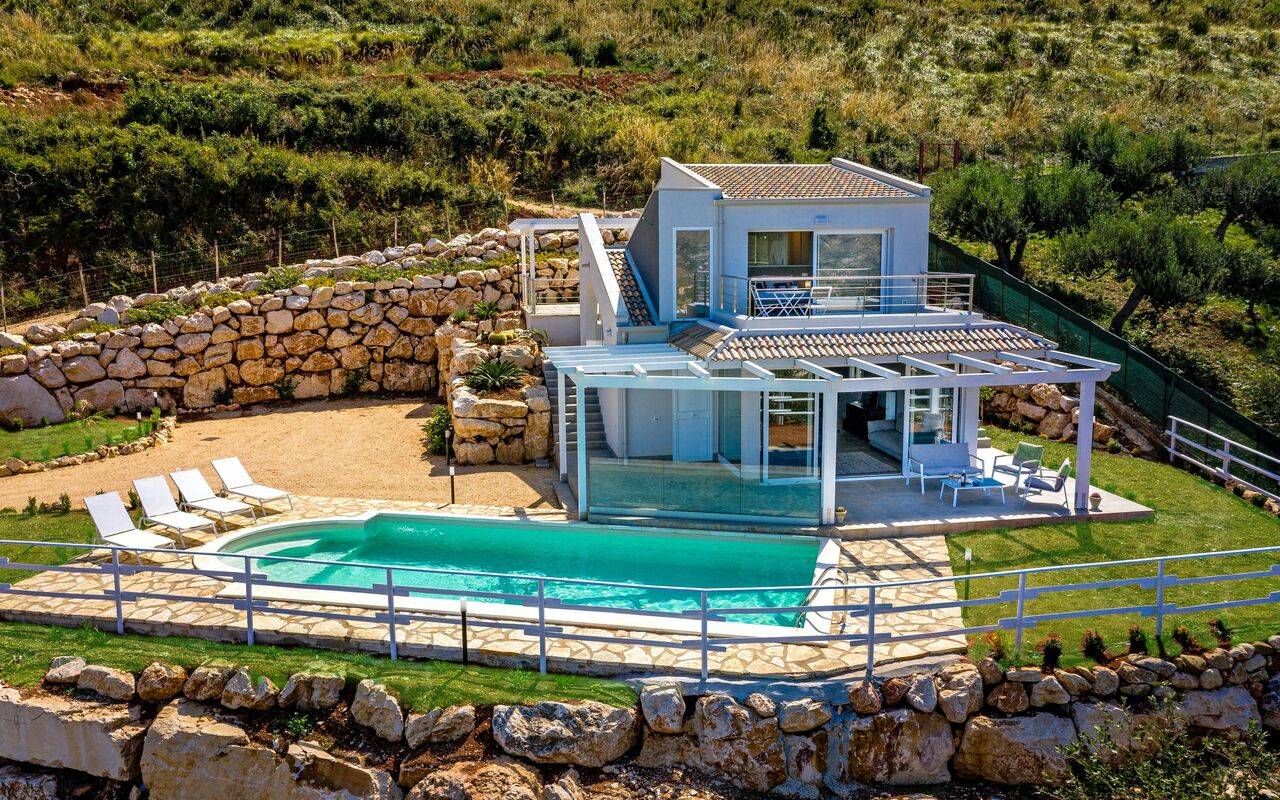 Villa Scire: bassin, Été, Extérieur, Jardin, Vues