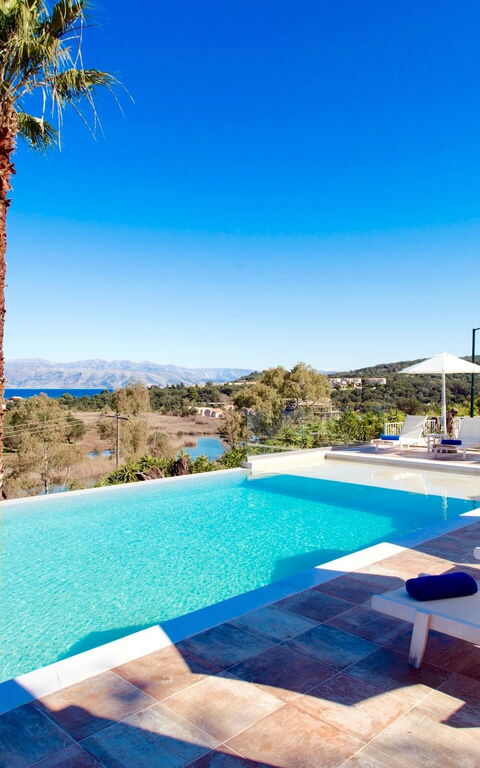 Villa Corfu Panorama: bassin