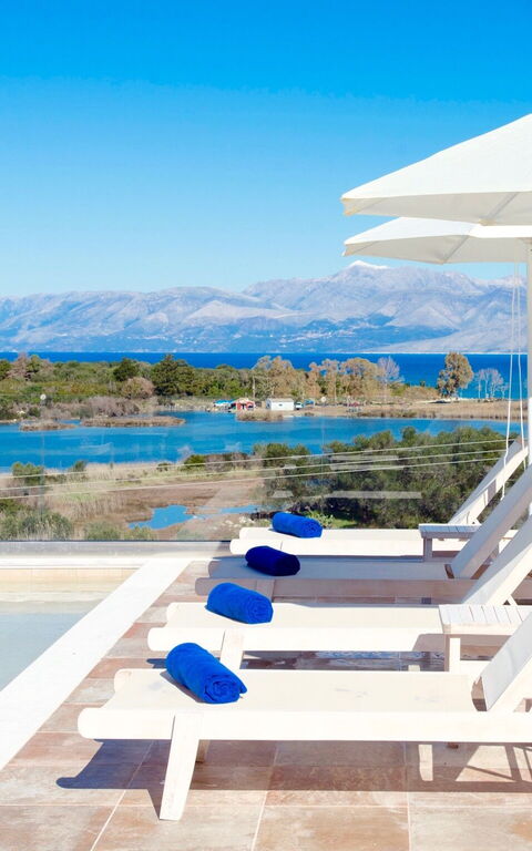 Villa Corfu Panorama: bassin