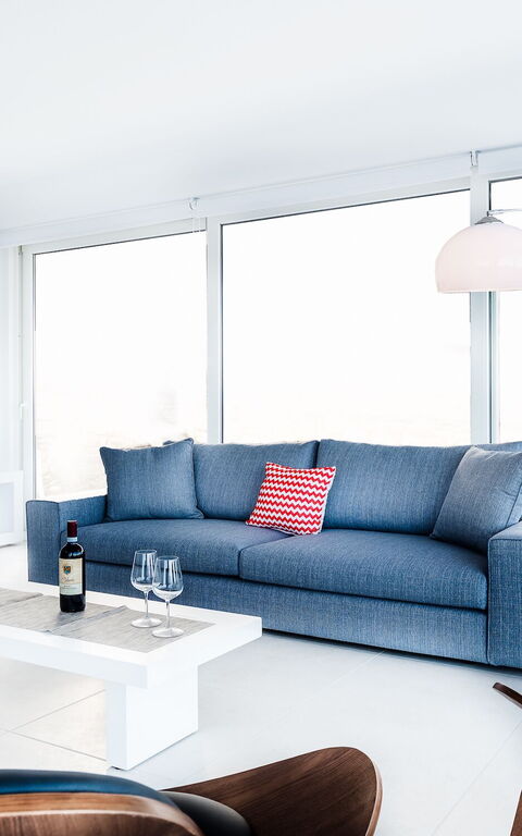 Villa Athena: Cuisine, Salle à manger, Salon