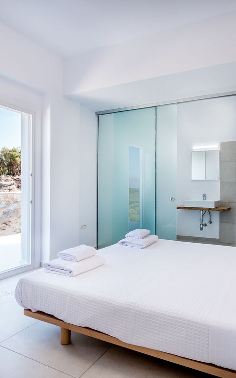 Villa Nafsika: chambre à coucher