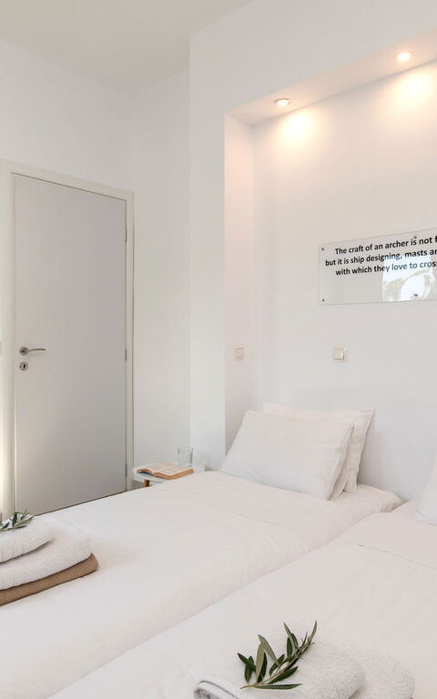 Villa Nafsika: chambre à coucher