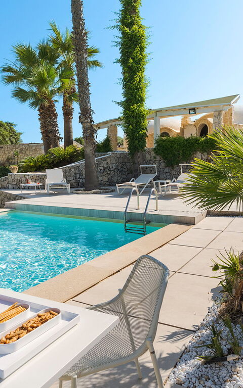 Villa Del Mito: bassin, Extérieur, Extérieurs