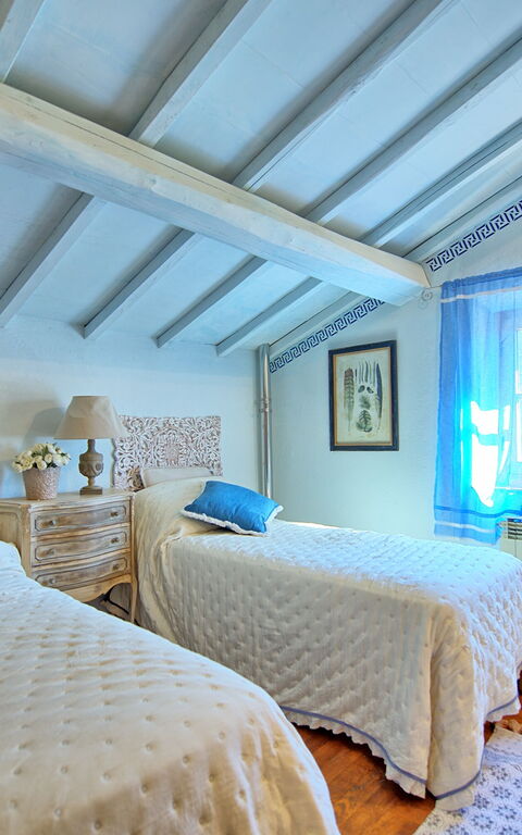 Casa Fioraie: chambre à coucher