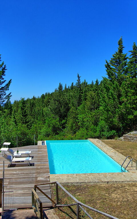 Casa Fioraie: bassin, Jardin, Vues