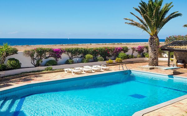 Villa Cala Mancina: bassin