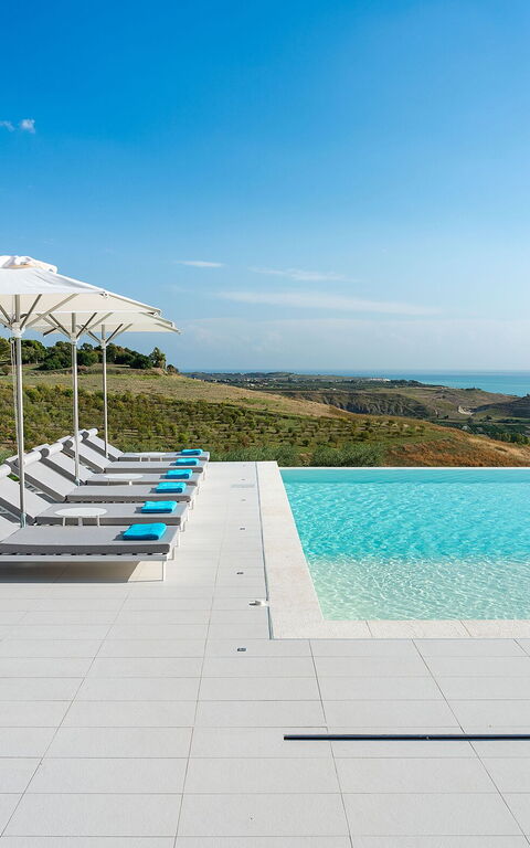 Villa Camemi: bassin, Été, Extérieur, Jardin, Vues