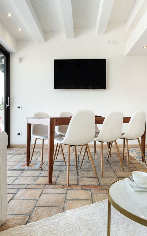 Villa Camemi: Cuisine, Salle à manger