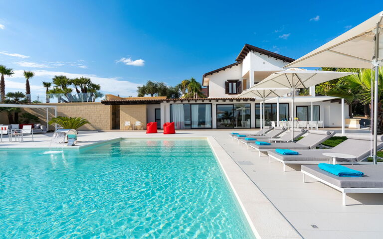 Villa Camemi: bassin, Été, Extérieur, Extérieurs