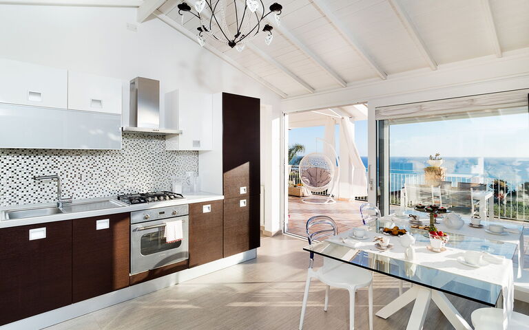 Villa Pales: Cuisine