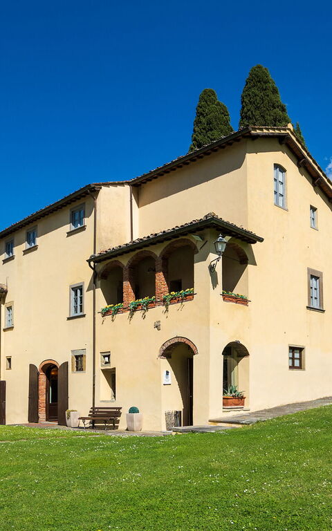 Santa Flora: Extérieur, Extérieurs, Jardin