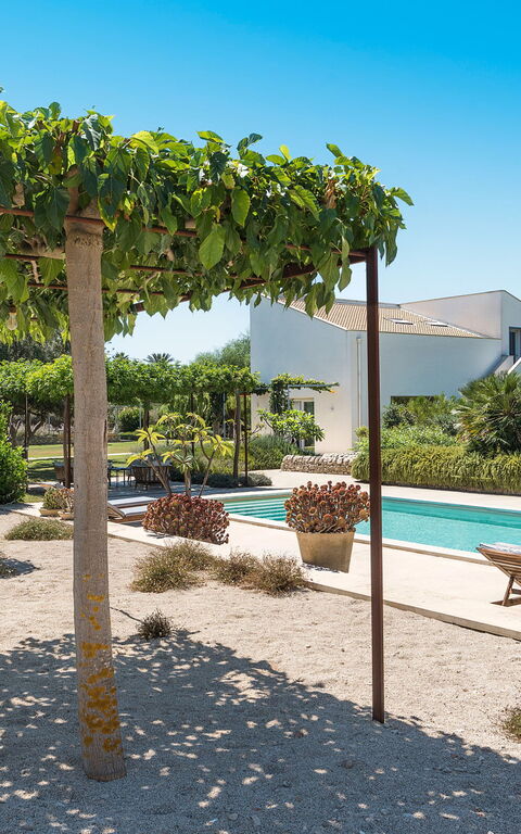 Villa Degli Aranci: bassin, Extérieur, Extérieurs