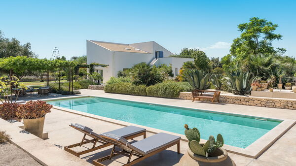 Villa degli Aranci: bassin, Extérieur, Extérieurs