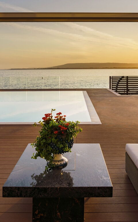 Villa Angelina: Balcon / Terrasse / Patio, bassin