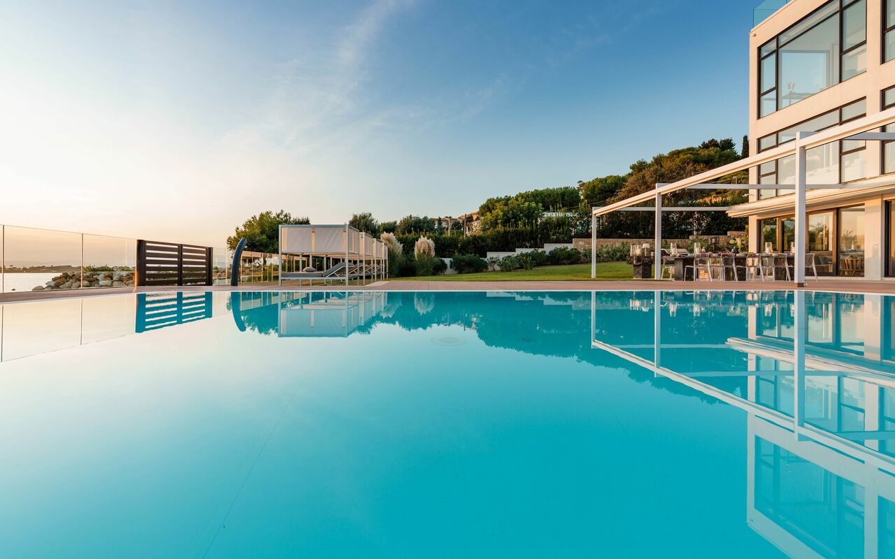 Villa Angelina: bassin