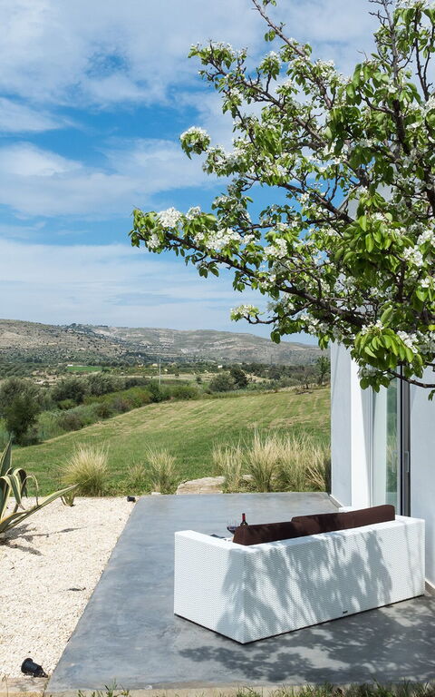 Villa Contra: Extérieur, Jardin