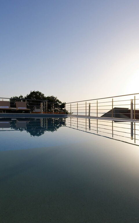 Villa Mermaid: bassin, Extérieur, Extérieurs