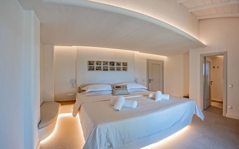 Villa Lyra: chambre à coucher