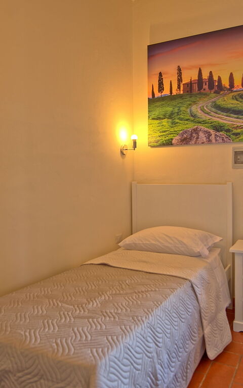 Nicola: chambre à coucher