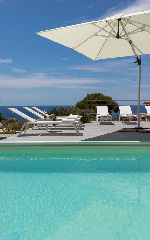 Villa Annalisa: bassin, Été, Extérieur, Vues