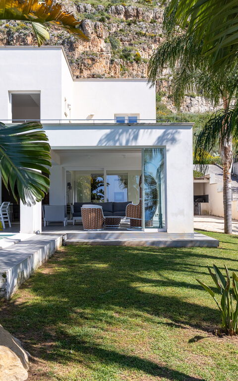 Villa Annalisa: bassin, Extérieur, Extérieurs