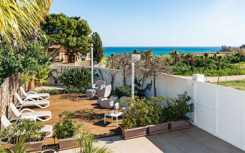 Logement Calantha: Balcon / Terrasse / Patio