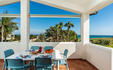 Logement Calantha: Balcon / Terrasse / Patio