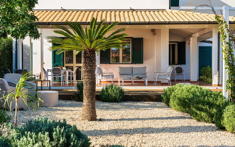 Logement Euthalia: Extérieur, Extérieurs, Jardin