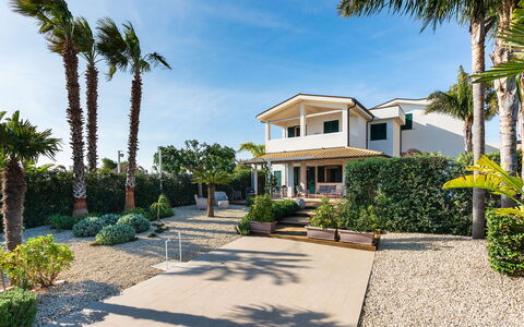 Logement Euthalia: Extérieur, Extérieurs, Jardin