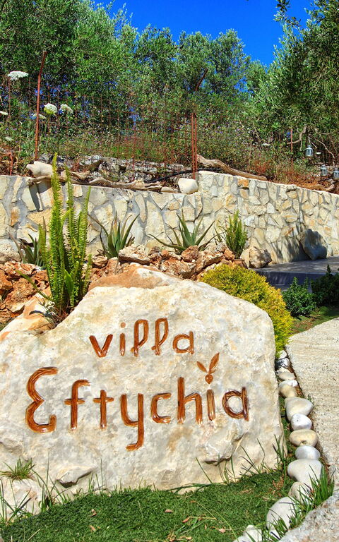 Villa Eftychia: Extérieur