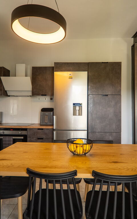 Villa Eftychia: Cuisine, Salle à manger