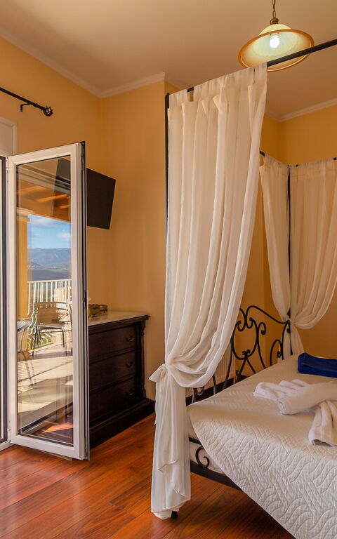 Villa Dinos: chambre à coucher