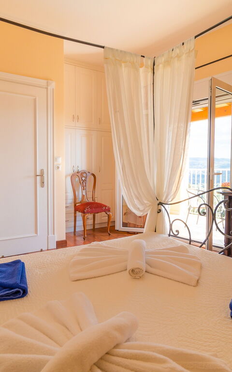 Villa Dinos: chambre à coucher