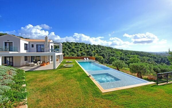 Villa Ebellina: bassin