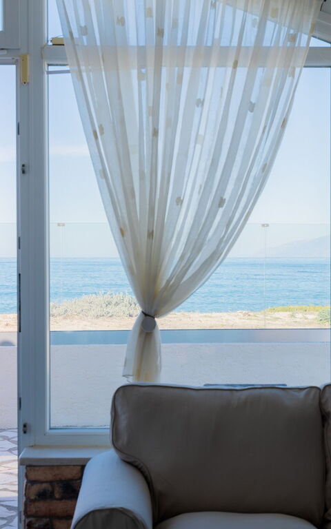 Beach Villa Athanasia: Salon, Vues