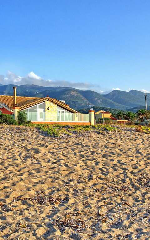 Beach Villa Athanasia: Extérieur