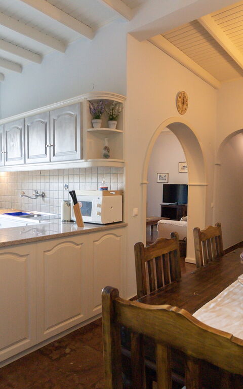 Villa Dimitris: Cuisine, Salle à manger