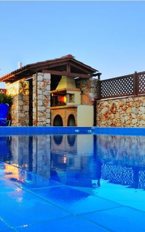 Villa Koules: bassin, Été, Extérieur, Jardin