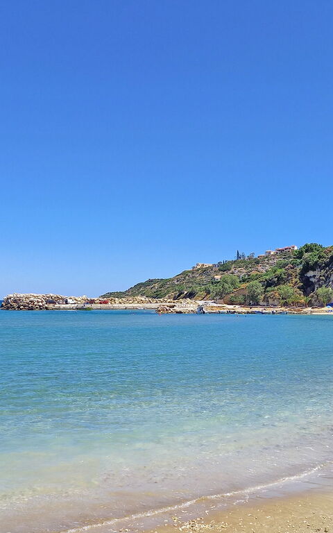 Houses By The Sea: Extérieur