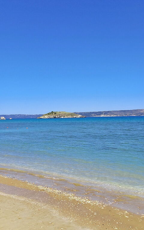 Houses By The Sea: Extérieur
