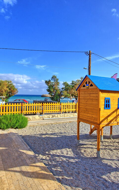 Houses By The Sea: Extérieur, Vues