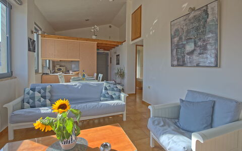 Logement Emmanouela: Salon