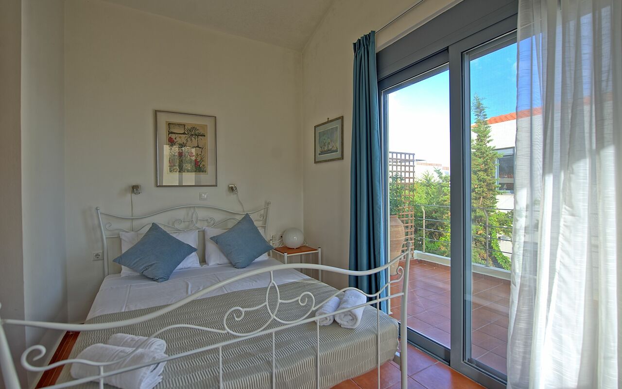 Logement Kastellina: chambre à coucher