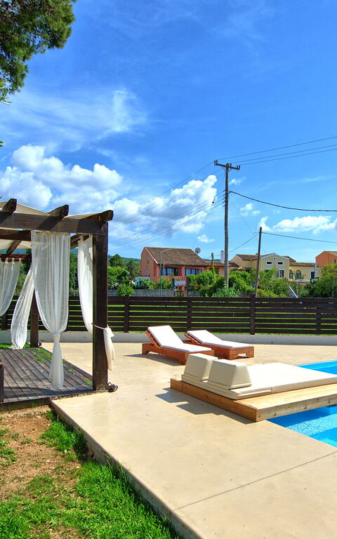 Beach Villa Christina: bassin