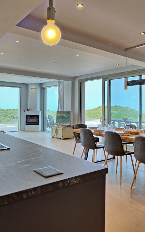 Villa Prokimea: Cuisine, Salle à manger