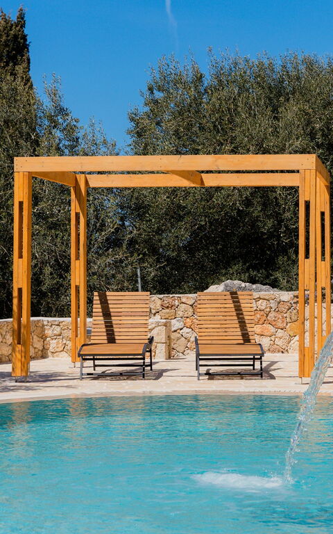 Villa Prokimea: bassin, Extérieur