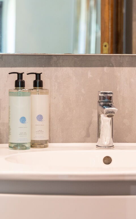 San Guido: Salle de bain